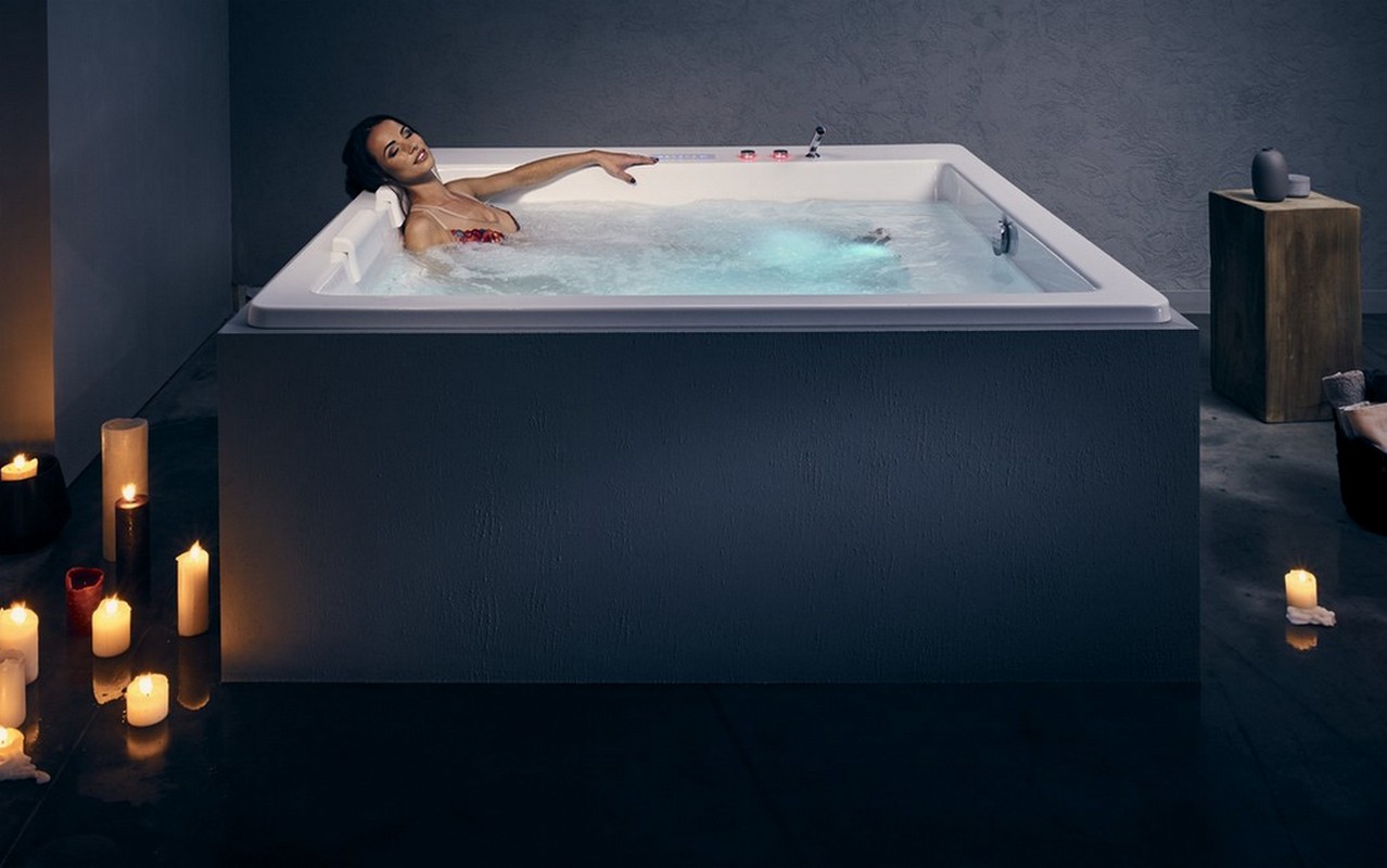 Water Jetted Tub Hydromassage, Whirlpool Bathtubs by Aquatica UK